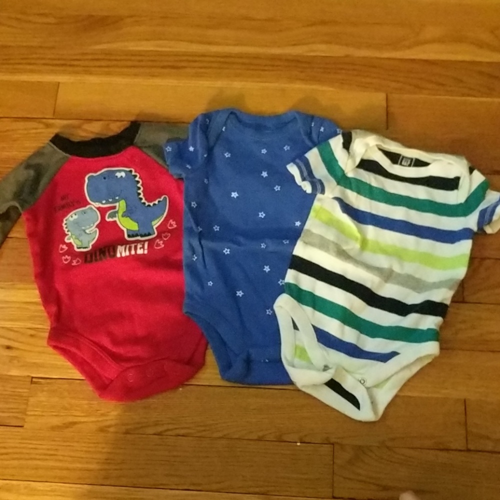 **3 for $10**Bundle of 3 onesies 3-6 months